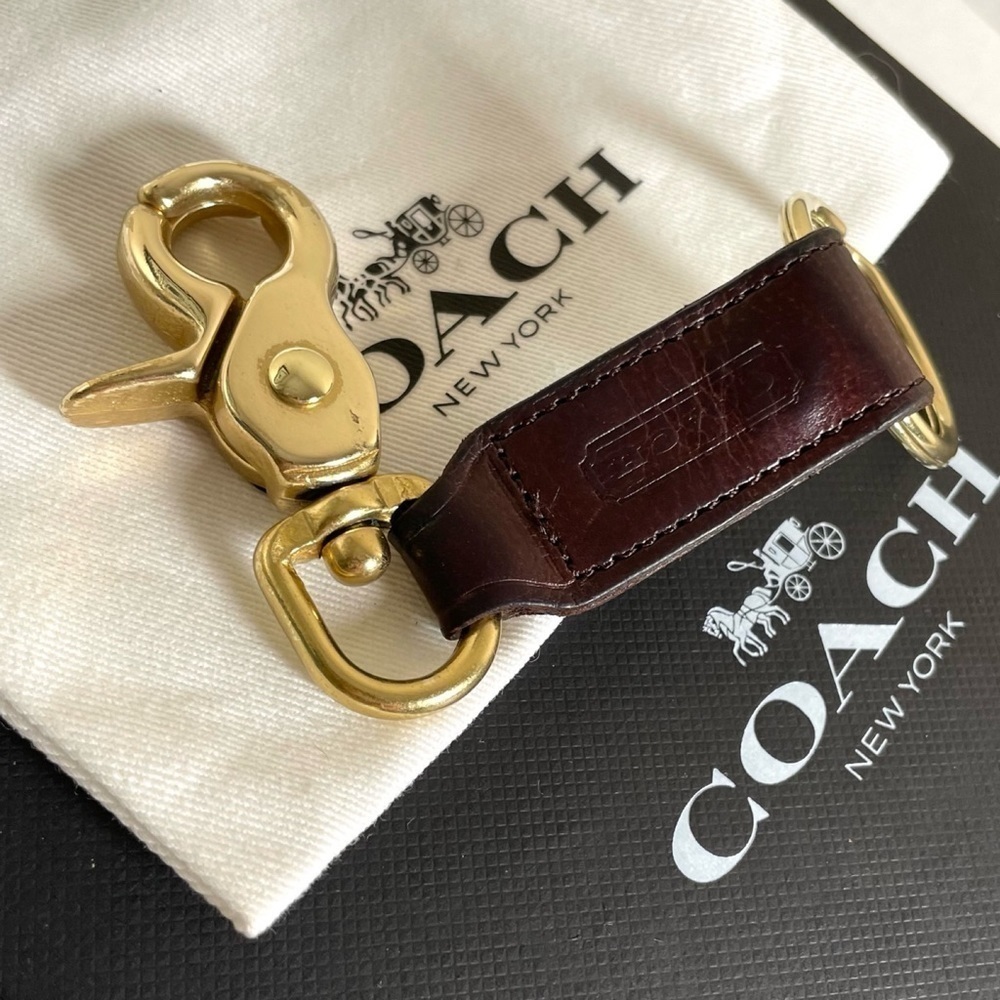 Vintage Coach Mahogany Trigger Snap Key Fob 7212
